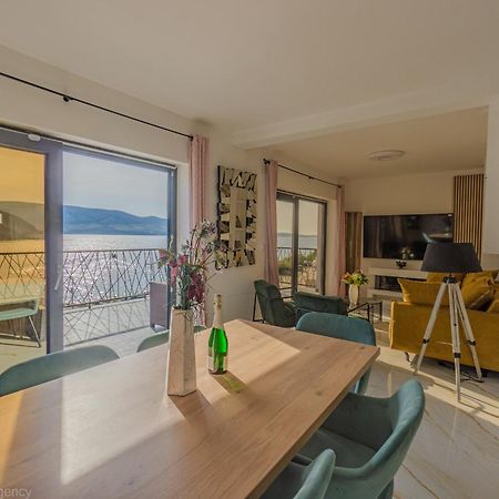 Ivica Super Comfortable, Newly Furnished Apartment In A Top Location Metajna Exterior photo
