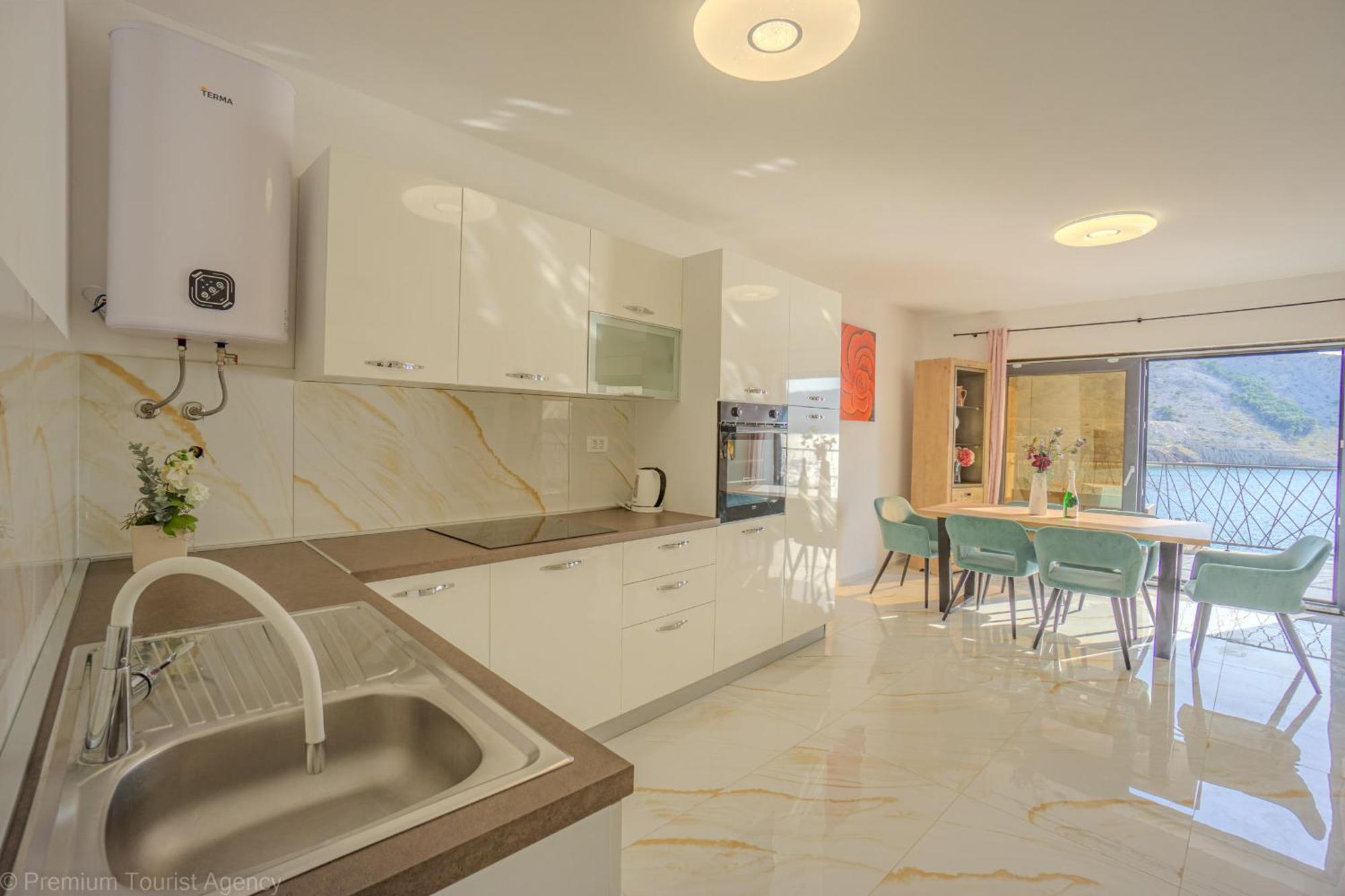 Ivica Super Comfortable, Newly Furnished Apartment In A Top Location Metajna Exterior photo