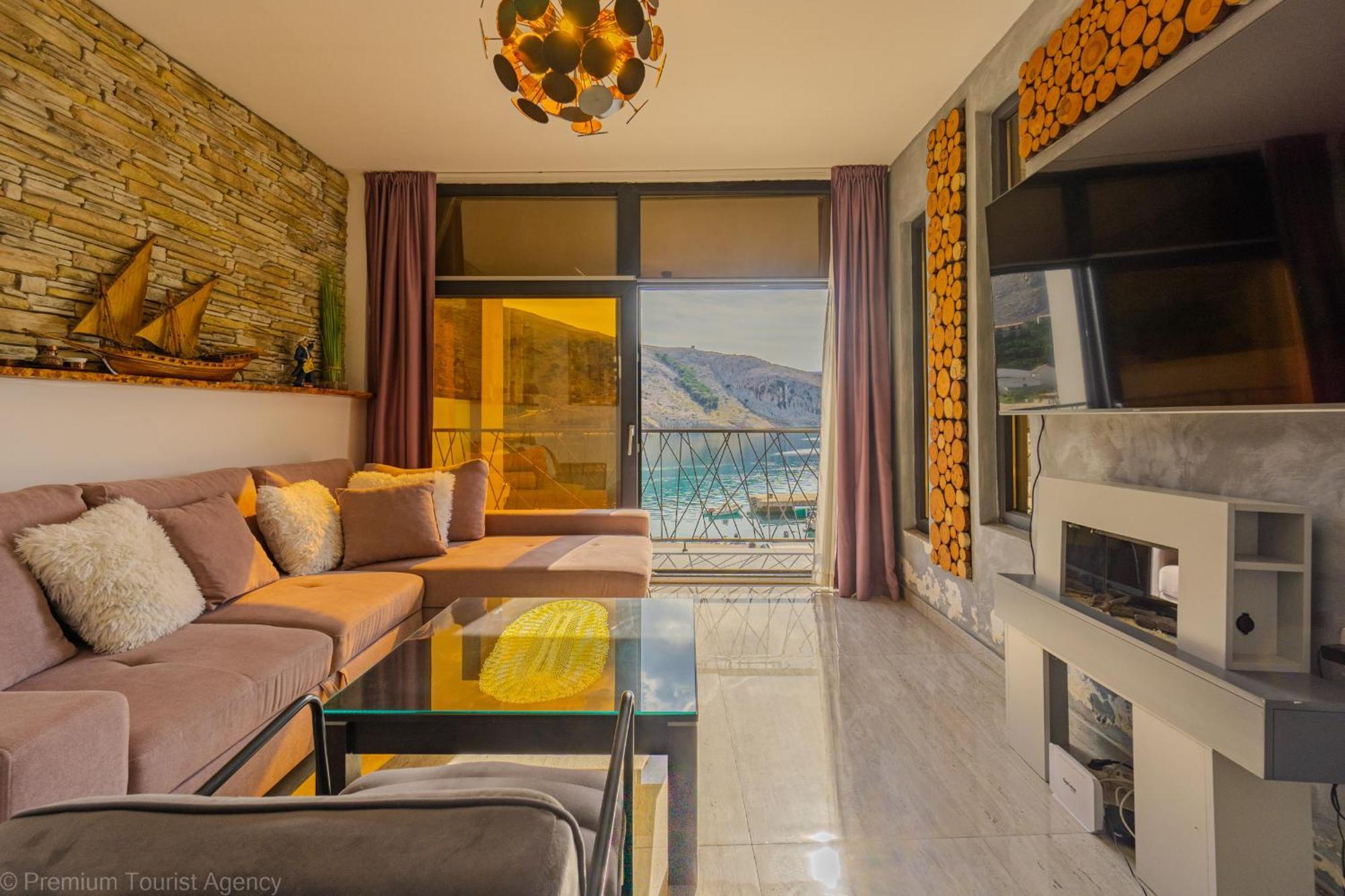 Ivica Super Comfortable, Newly Furnished Apartment In A Top Location Metajna Exterior photo